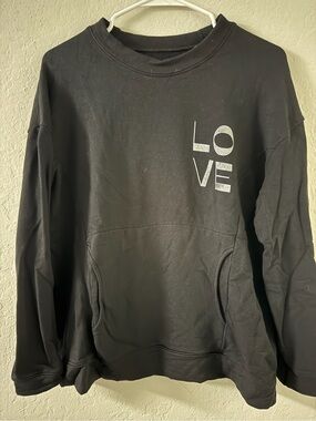 good hYOUman Black Crewneck Sweatshirt with 'LOVE' Graphic